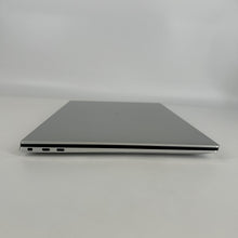 Load image into Gallery viewer, Dell XPS 15 9520 Silver 2.3 GHz Intel Core i7 12th Gen. 32GB RAM 1TB Solid State Drive