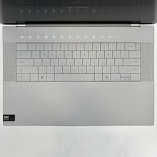 Load image into Gallery viewer, Dell XPS 16 9640 Platinum 3.8 GHz Intel Core Ultra 7 32GB RAM 1TB Solid State Drive NVIDIA GeForce RTX 4060 8 GB