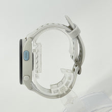Load image into Gallery viewer, Garmin Forerunner 165 43MM Gray GPS