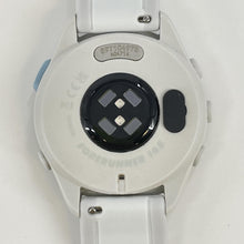 Load image into Gallery viewer, Garmin Forerunner 165 43MM Gray GPS