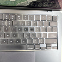 Load image into Gallery viewer, Apple MacBook Air 13 2022 Blue 3.49 GHz M2 8-Core CPU 8GB Unified Memory 256GB Solid State Drive 8-Core GPU