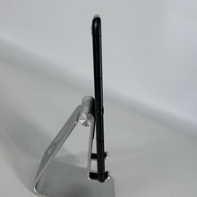 Load image into Gallery viewer, Motorola Razr (2024) 256GB Gray (T-Mobile)