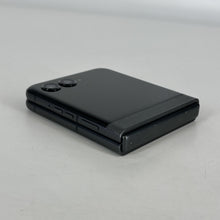 Load image into Gallery viewer, Motorola Razr (2024) 256GB Gray (T-Mobile)
