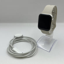 Load image into Gallery viewer, Apple Watch (SE) 2nd Gen. 40mm Gold WiFi 32GB