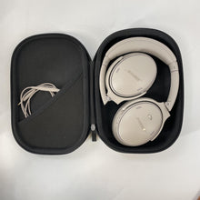 Load image into Gallery viewer, Bose QuietComfort Ultra Headphones Sand