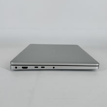 Load image into Gallery viewer, Dell Pro 14 PC14250 Platinum Silver 2.1 GHz Intel Core Ultra 7 Series 2 32GB RAM 1TB Solid State Drive
