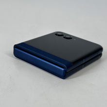 Load image into Gallery viewer, Motorola Razr (2025) 256GB Blue (Boost)