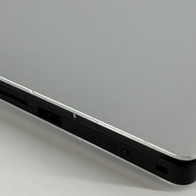 Load image into Gallery viewer, Dell XPS 15 7590 Silver 2.6 GHz Intel Core i7 9th Gen. 32GB RAM 512GB Solid State Drive NVIDIA GeForce GTX 1650 4 GB
