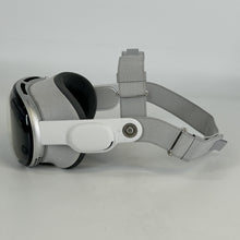 Load image into Gallery viewer, Apple Vision Pro 256GB