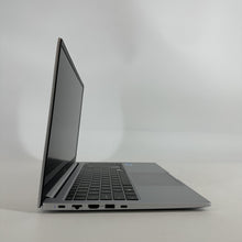 Load image into Gallery viewer, Samsung Galaxy Book4 15.6 Silver 1.8 GHz Intel Core 7 16GB RAM 512GB Solid State Drive