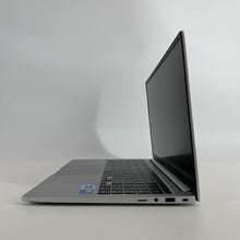 Load image into Gallery viewer, Samsung Galaxy Book4 15.6 Silver 1.8 GHz Intel Core 7 16GB RAM 512GB Solid State Drive