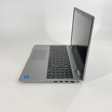 Load image into Gallery viewer, Dell Latitude 5540 15.6 Gray 1.3 GHz Intel Core i5 13th Gen. 16GB RAM 256GB Solid State Drive