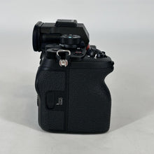 Load image into Gallery viewer, Sony Alpha 7 V 33MP Black