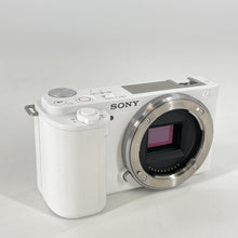 Load image into Gallery viewer, Sony Alpha ZV-E10 24.2MP White