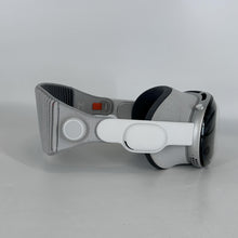 Load image into Gallery viewer, Apple Vision Pro 512GB