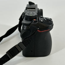 Load image into Gallery viewer, Nikon Z30 20.9MP Black