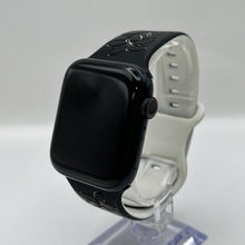 Load image into Gallery viewer, Apple Watch (SE) 2nd Gen. 44mm Black Unlocked 32GB