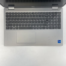 Load image into Gallery viewer, Dell Latitude 5520 15.6 Gray 3.0 GHz Intel Core i7 11th Gen. 16GB RAM 512GB Solid State Drive