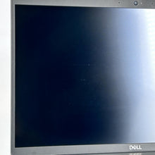 Load image into Gallery viewer, Dell Latitude 5520 15.6 Gray 3.0 GHz Intel Core i7 11th Gen. 16GB RAM 512GB Solid State Drive