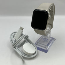 Load image into Gallery viewer, Apple Watch (SE) 2nd Gen. 40mm Gold WiFi 32GB