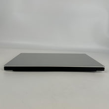 Load image into Gallery viewer, Dell XPS 15 7590 Silver 2.6 GHz Intel Core i7 9th Gen. 16GB RAM 1TB Solid State Drive NVIDIA GeForce GTX 1650 4 GB
