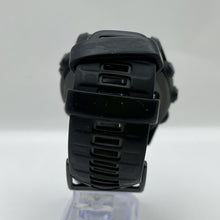 Load image into Gallery viewer, Garmin Fenix 8 Solar Sapphire Edition 51mm Gray GPS