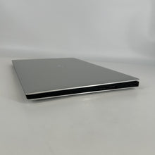 Load image into Gallery viewer, Dell XPS 15 7590 Silver 2.6 GHz Intel Core i7 9th Gen. 16GB RAM 1TB Solid State Drive NVIDIA GeForce GTX 1650 4 GB