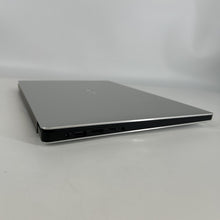 Load image into Gallery viewer, Dell XPS 15 7590 Silver 2.6 GHz Intel Core i7 9th Gen. 16GB RAM 1TB Solid State Drive NVIDIA GeForce GTX 1650 4 GB