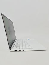 Load image into Gallery viewer, Galaxy Book2 Pro 13.3&quot; FHD 2.1GHz i7-1260P 8GB 512GB SSD - Excellent Condition
