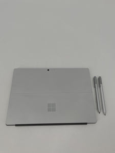 Microsoft Surface Pro 4 12.3" Silver 2.2GHz i7-6650U 16GB 512GB - Good w/ Bundle