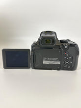 Load image into Gallery viewer, Nikon Coolpix P1000 16MP Black