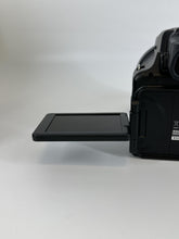 Load image into Gallery viewer, Nikon Coolpix P1000 16MP Black