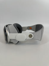 Load image into Gallery viewer, Apple Vision Pro 256GB
