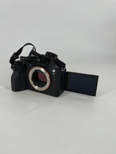 Load image into Gallery viewer, Sony Alpha 7 IV 33MP Black