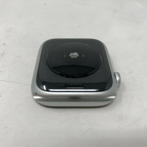 Apple Watch SE Aluminum Cellular Silver Sport 44mm w/ White Sport Band