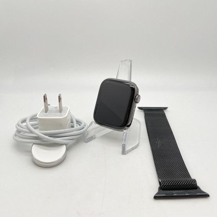 Apple Watch Series 7 Cellular Silver S. Steel 45mm w/ Black Milanese Loop