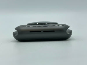 Apple Watch SE (GPS) Space Gray Sport 40mm w/ Black Sport
