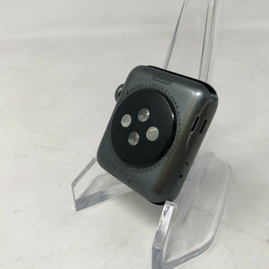 Apple Watch Series 3 (GPS) Space Gray Sport 38mm + Black Sport Loop