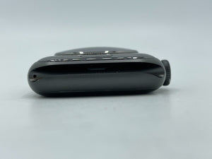Apple Watch Series 5 (GPS) Space Gray Aluminum 44mm w/ Black Sport Loop