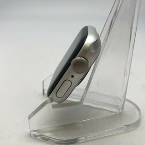 Apple Watch Series 6 Aluminum (GPS) Silver Sport 40mm