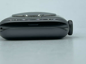 Apple Watch Series 4 (GPS) Space Gray Sport 40mm w/ Black Sport