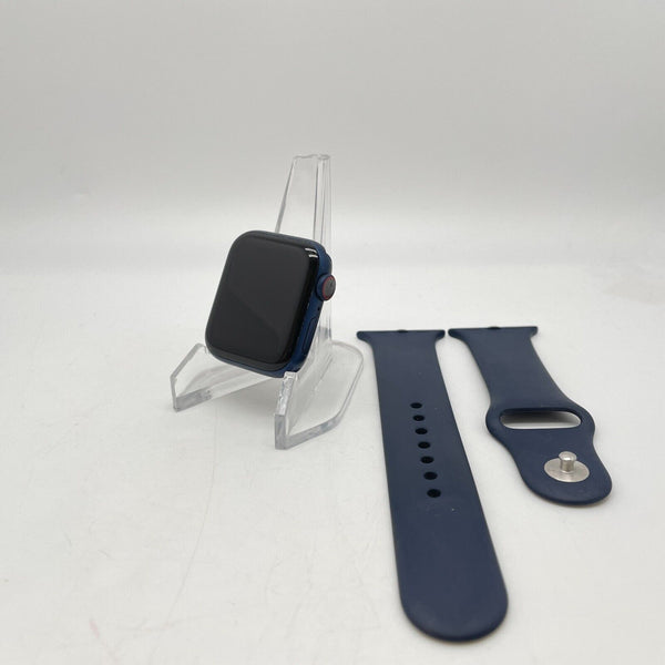 Apple Watch Series 6 Cellular Blue Aluminum 40mm w/ Deep Navy Sport Band