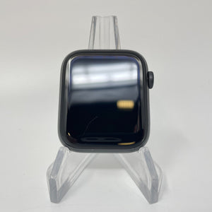 Apple Watch SE (GPS) Space Gray Aluminum 44mm w/ Black Sport Band Excellent