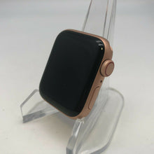 Load image into Gallery viewer, Apple Watch SE Gold Sport 40mm GPS + Pink Sand Band