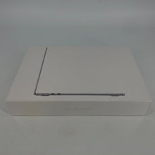 Load image into Gallery viewer, MacBook Air 13.6 Silver 2022 3.5GHz M2 8-Core CPU/8-Core GPU 8GB 256GB SSD - NEW