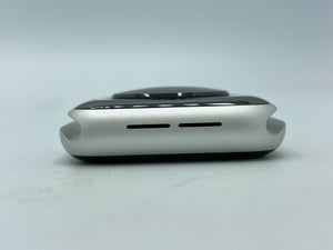 Apple Watch SE (GPS) Silver Sport 40mm w/ White Sport