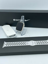 Load image into Gallery viewer, Apple Watch Series 7 (GPS) Starlight Nike Sport 41mm w/ Platinum Nike Sport