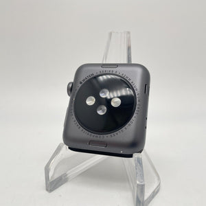Apple Watch Series 3 (GPS) Space Gray Aluminum 42mm w/ Black Sport Band Good