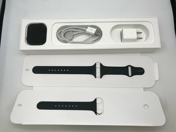 Apple Watch Series 5 Cellular Space Gray Stainless 44mm + Black Sport Band