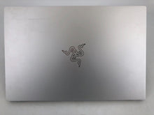 Load image into Gallery viewer, Razer Book 13.5&quot; FHD+ Touch 2.8GHz Intel i7-1165G7 16GB 256GB SSD